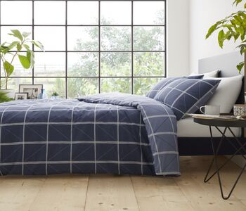 Catherine Lansfield Geometric Grid Duvet Cover and Pillowcase Set