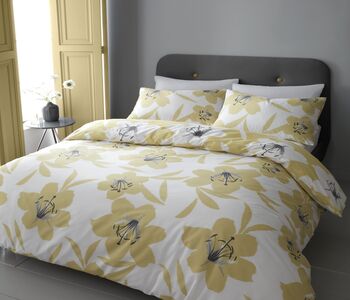 Catherine Lansfield Lily Duvet Cover and Pillowcase Set